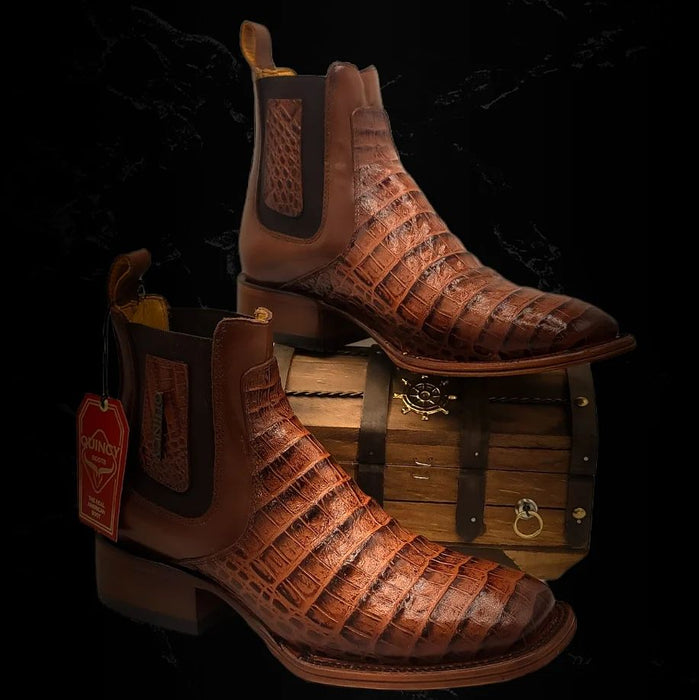 Botin de Cocodrilo Grabado Nuca con Punta Cuadrada Color Cognac - 6