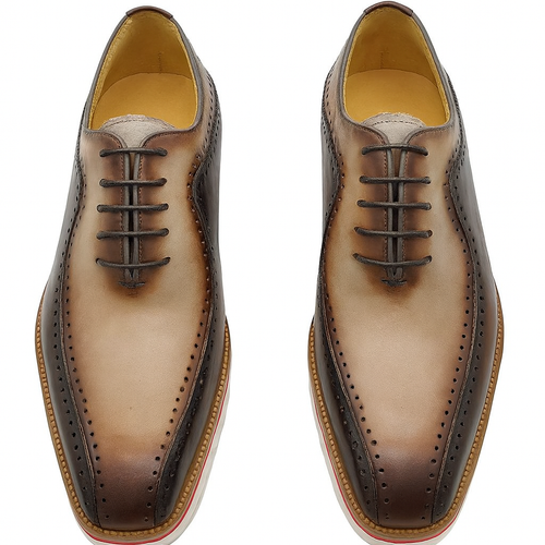 Carrucci Stylish Two-Tone Brogue Oxford