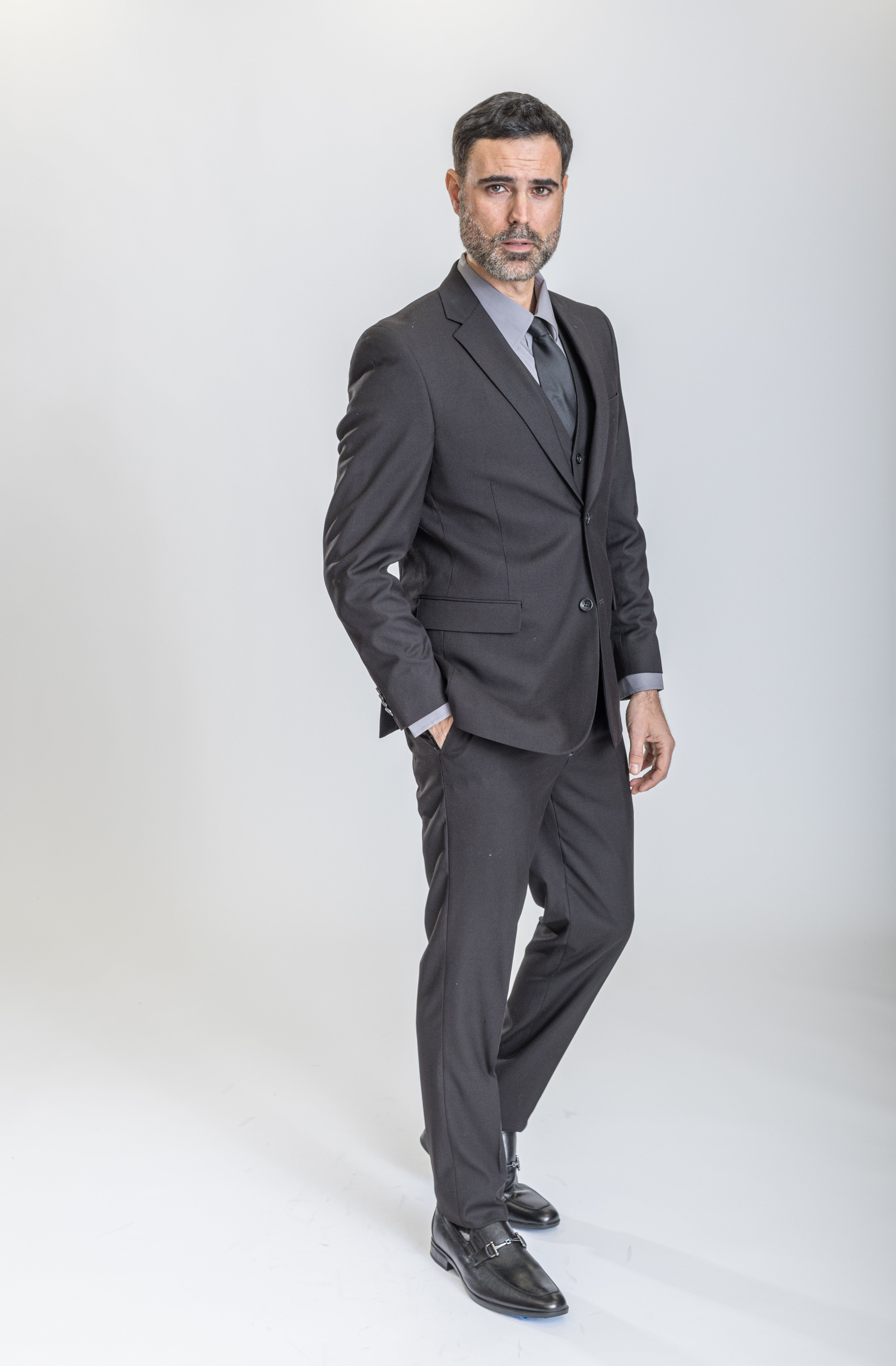 Caravelli Suit - Designer Caravelli Jacket and Pants in Color Solid Black - 34 Short or Extra Small