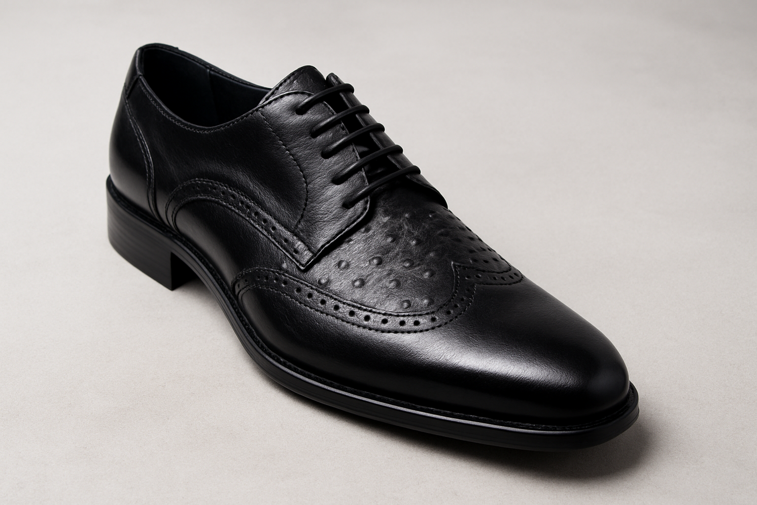 Mens Carrucci Ostrich Embossed Leather Wingtip Dress Shoe in Oxblood - 8