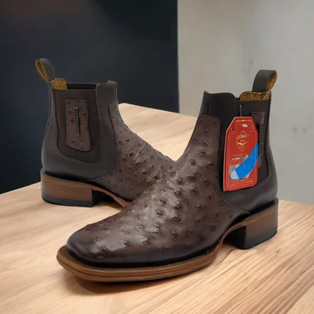 Mens Short Ostrich Print Western Boots - EE