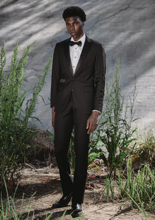 Black Peak Lapel Ticket Pocket Tuxedo