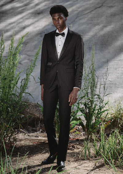 Black Peak Lapel Ticket Pocket Tuxedo