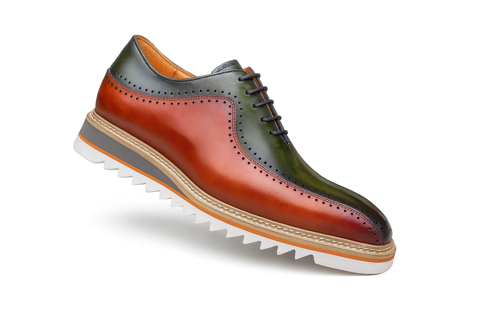 Carrucci Stylish Two-Tone Brogue Oxford - 8.5