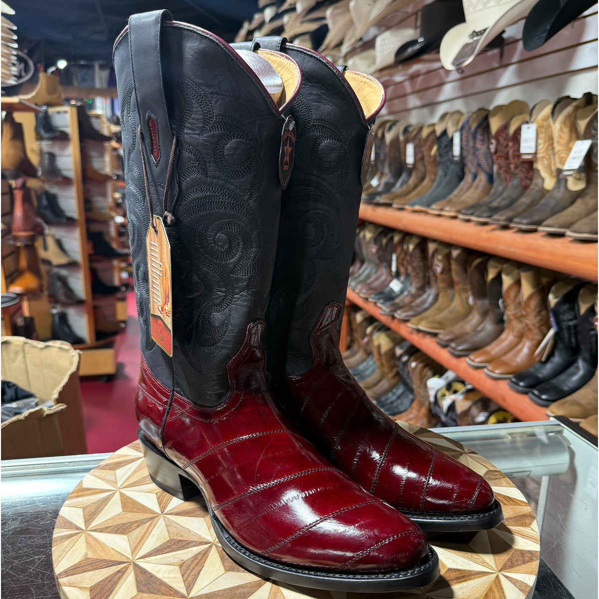 Eel Burgundy R-Toe Boots - D