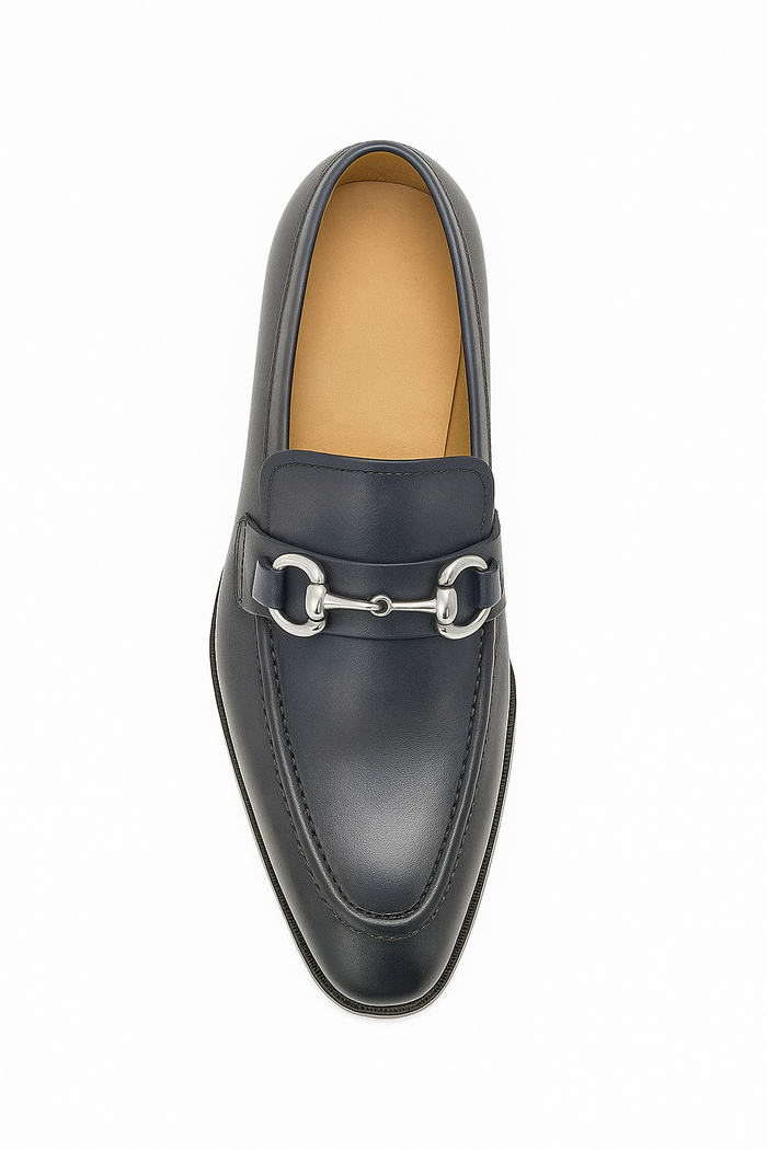 Carrucci Men's Burnished Signature Buckle Loafer