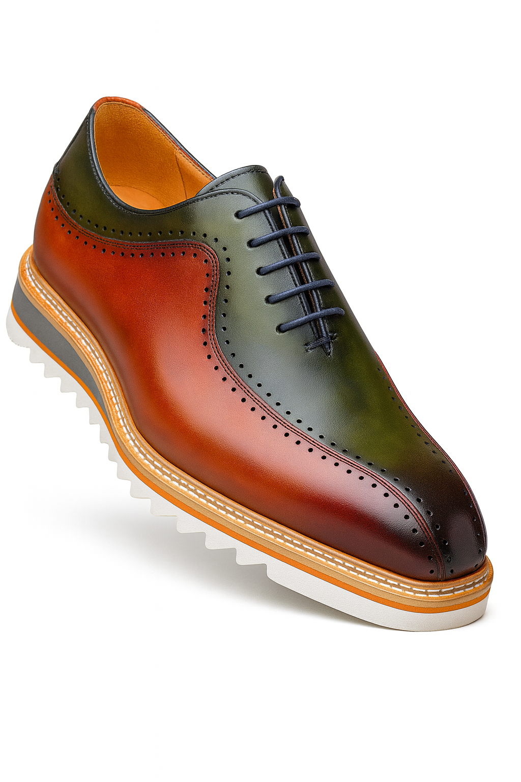 Carrucci Stylish Two-Tone Brogue Oxford - 8.5