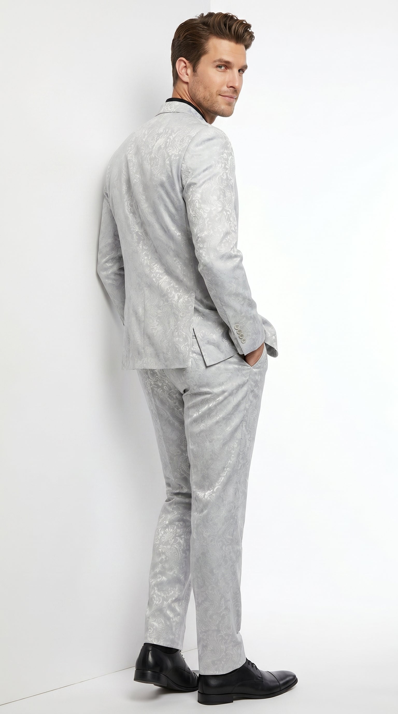 Men’s Silver Grey Paisley Wedding and Prom 2026 Suit with Jacket and Matching Pants