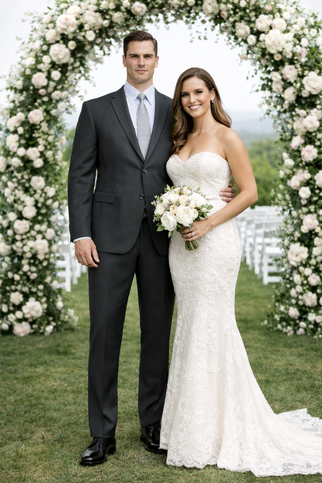 Modern Fit - Mantoni Black or Gray 2-Button Slim or Modern Fit Suit - 34 Short or Extra Small