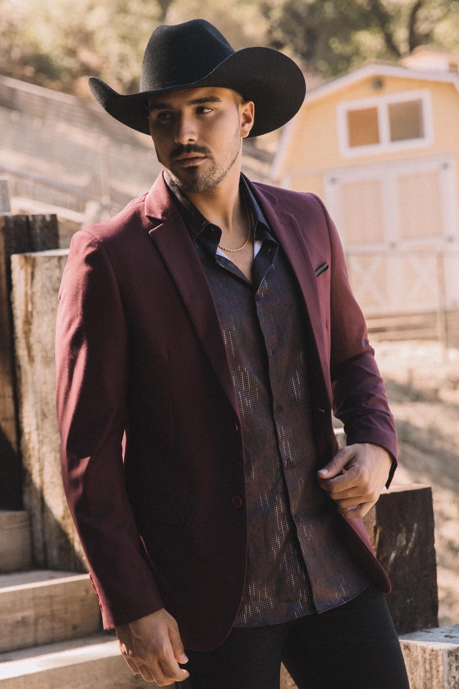 Burgundy Western Cowboy Blazer - Mens Modern Fit Stretch Date Night Burgundy Blazer - 36 Short