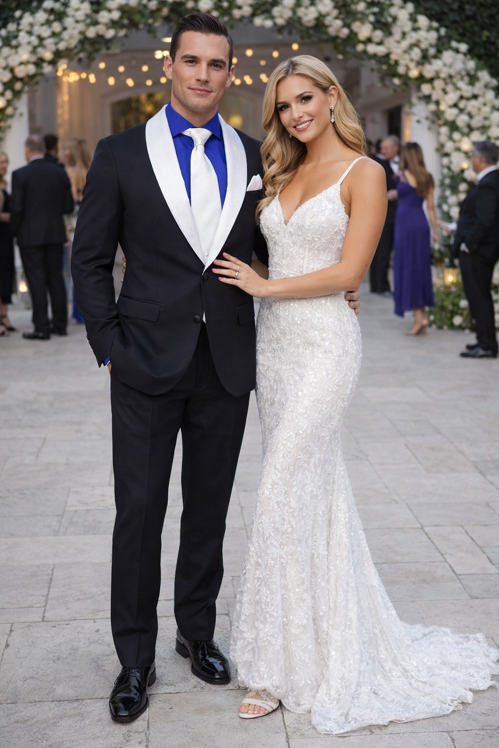 Men’s Black Tuxedo with White & Blue Lapel – Slim Modern fit for Wedding - 34 Short