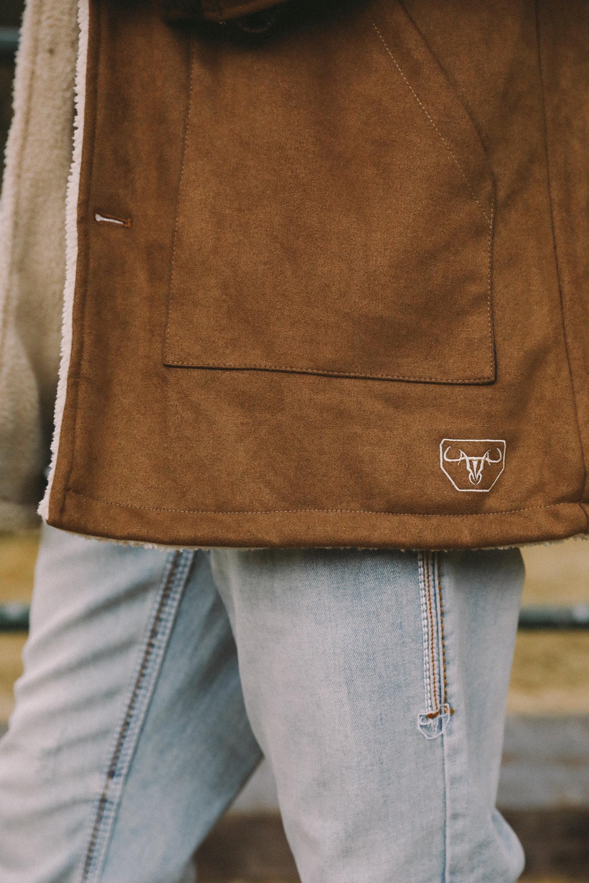 Mens Western Cowboy Long Coat – Brown Faux Suede Frontier Style Jacket - Small