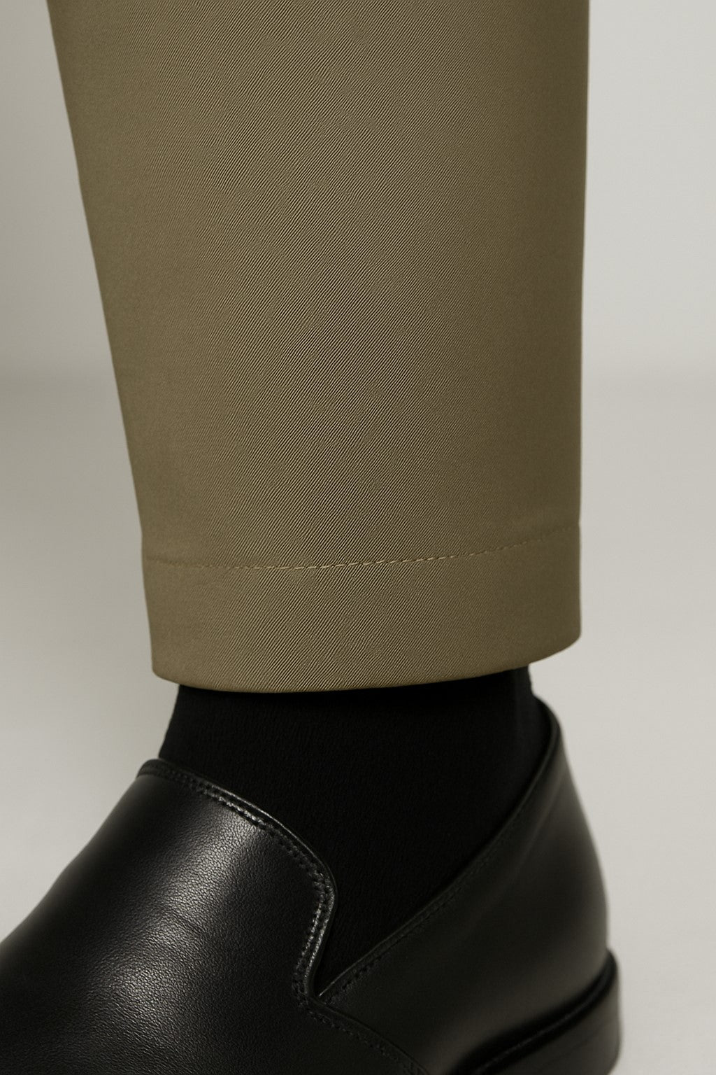 Mens Double Pleated Trousers - Double Pleated Dress Pants - Slacks Beige - dress size pants : 28 Unfinished bottom