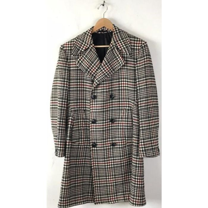 Mens Houndstooth Cream and Black Overcoat - Coat Size 38
