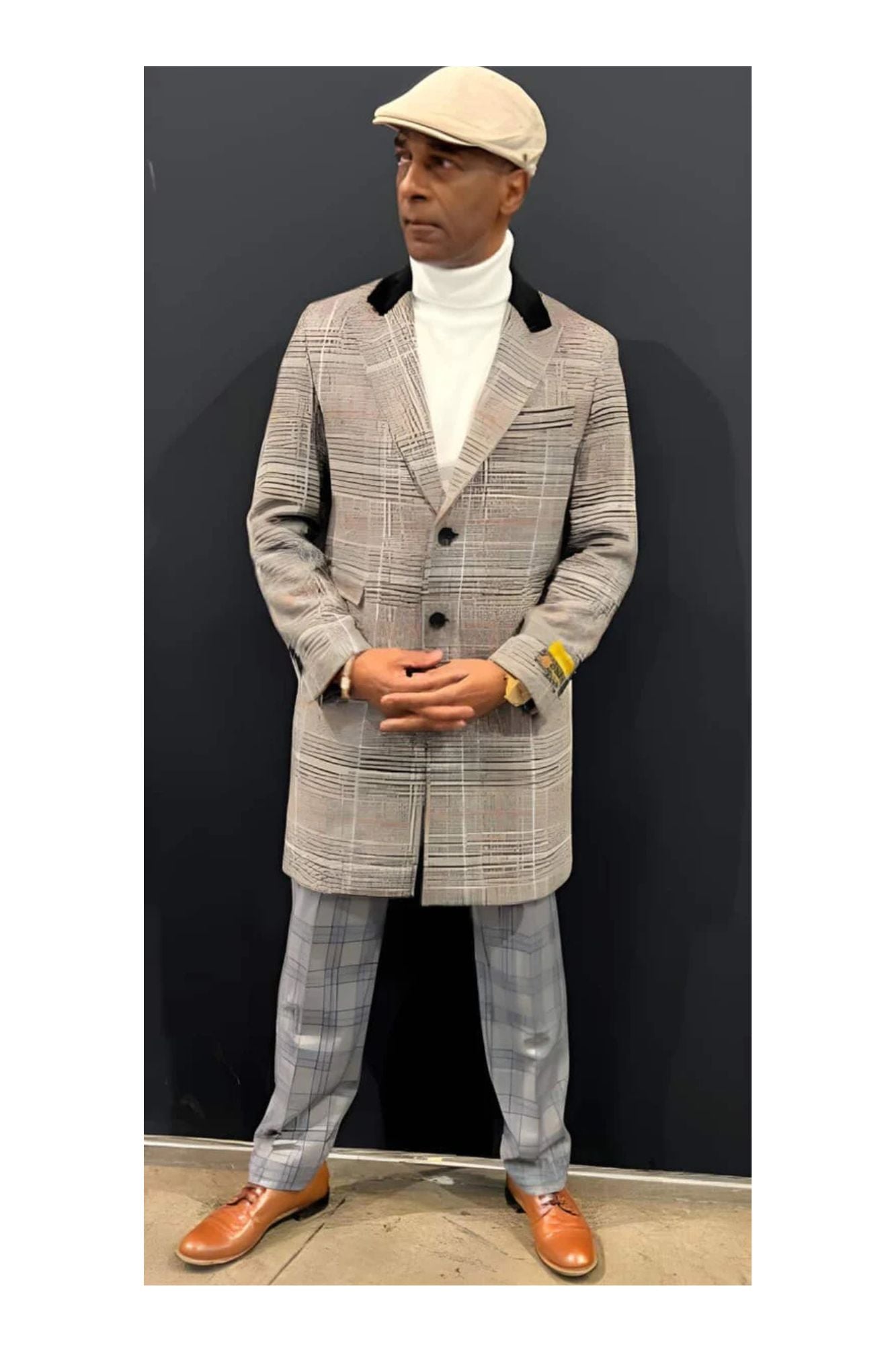 Mens Plaid Three Quarter 3/4 Overcoat - Peak Lapel Ticket Pocket Wool Topcoat - Coat Size 38