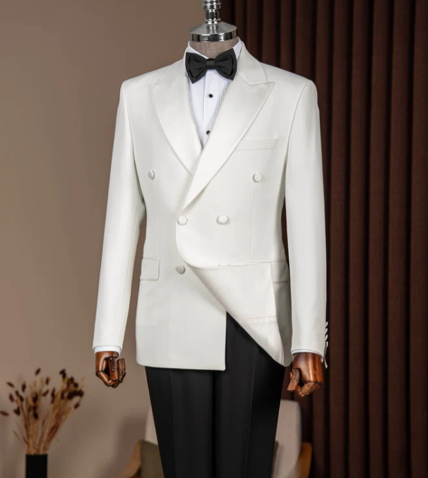 Men's White Double Breasted Dinner Jacket – Peak Lapel Tuxedo Blazer for Weddings, Black Tie & Formal Events - 36 Short