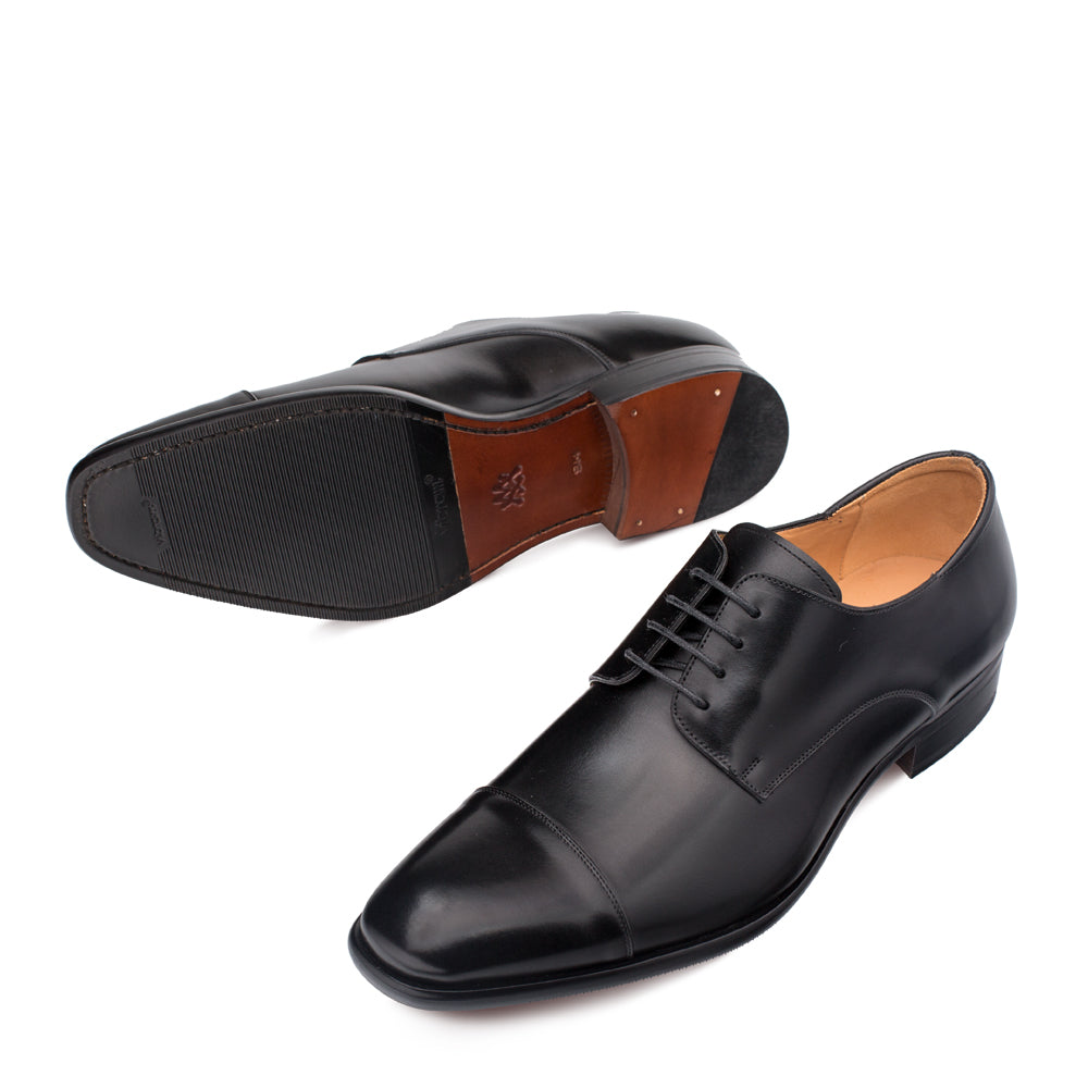 Mens Mezlan Republic Calfskin Cap Toe Blucher Dress Shoe in Black - 7