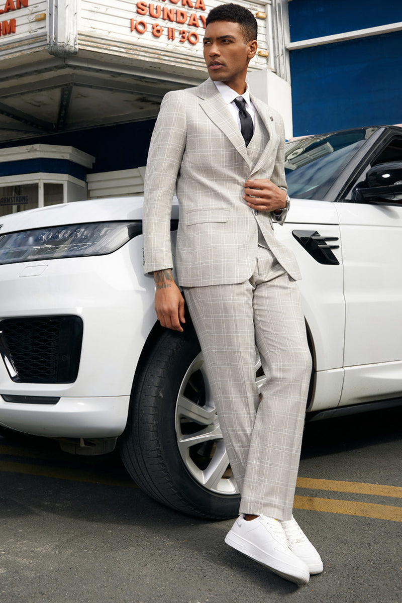 "Mens Stacy Adams Suit -Stacy Adams  Suit Men's Light Grey Plaid Vested Business Suit - Two Button" - 42 Regular