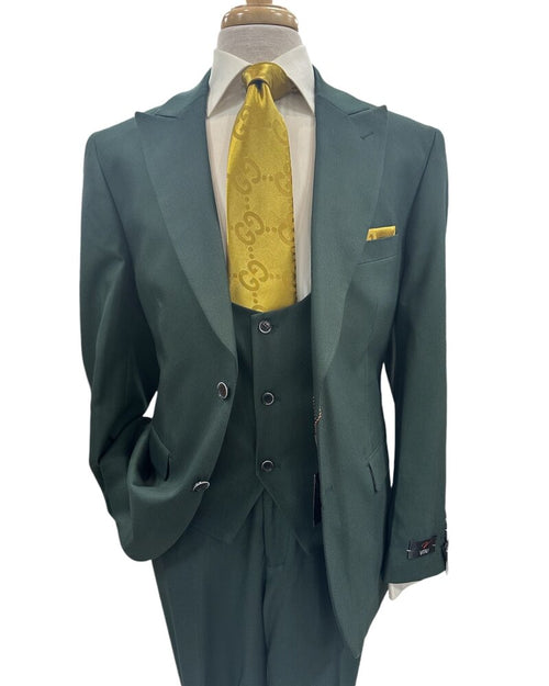 Mens Vitali 3 Piece Suit W/Scoop Vest Hunter Green 3-Piece Suit –, Big Peak Lapel  Vest and Pants  Modern Fit Two Buttons