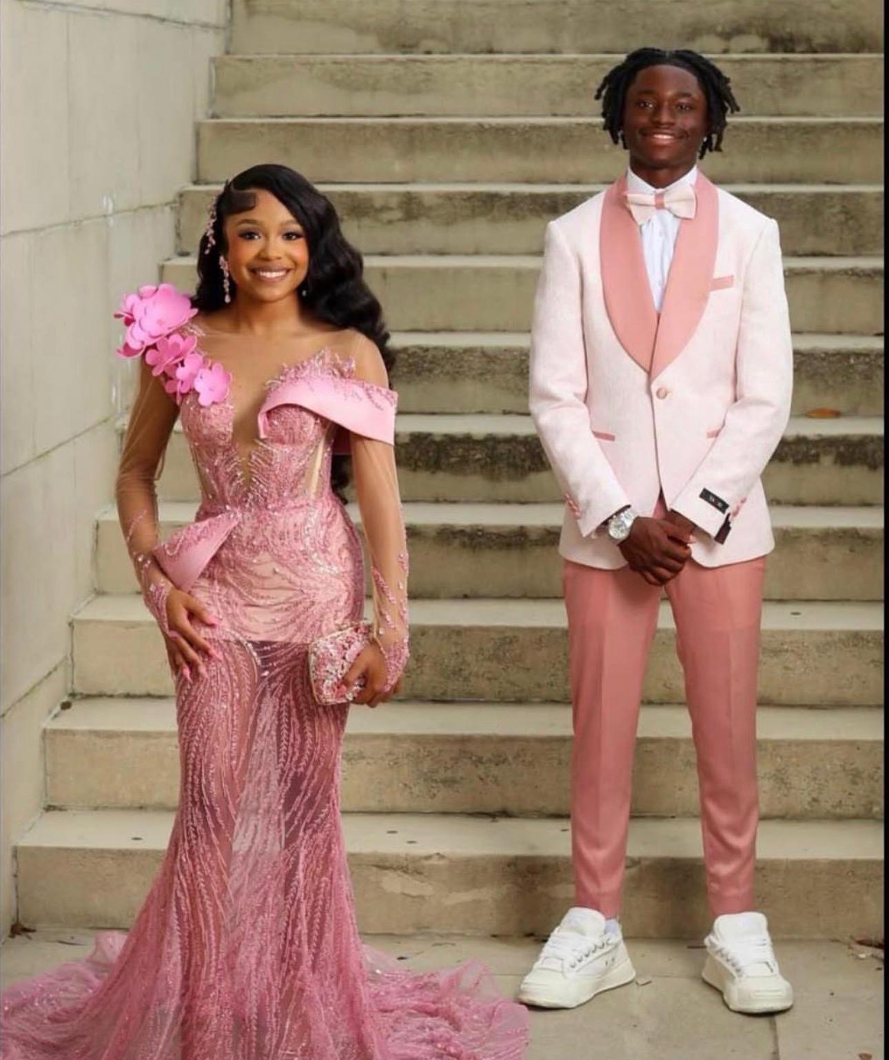 Men’s Cream and Rose Pink Prom Suit – Cream Tuxedo Jacket with Rose Pink Pants and Shawl Lapel Formal Suit for Prom and Wedding - 34 Short or Extra Small