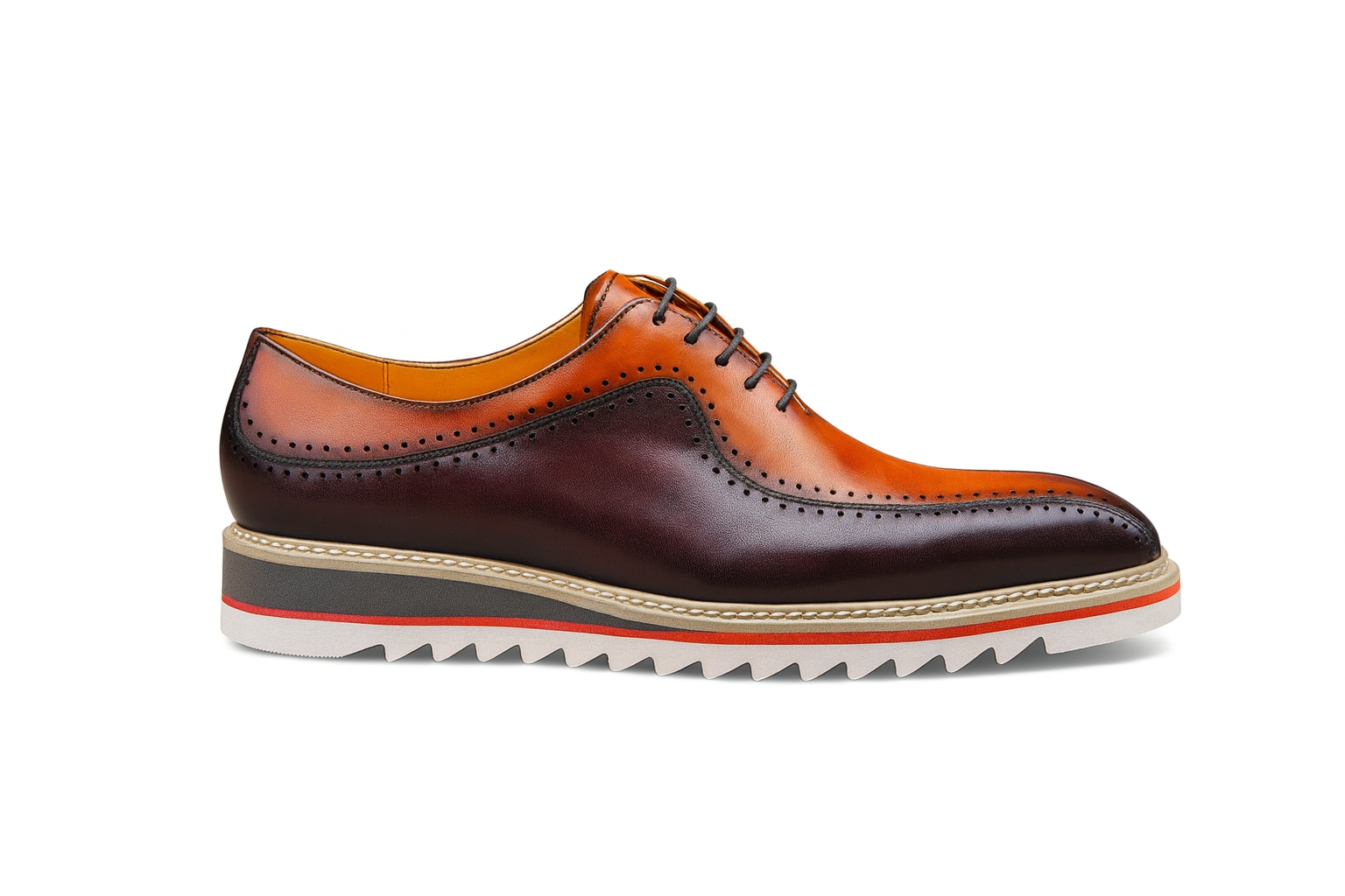 Carrucci Stylish Two-Tone Brogue Oxford - 8.5