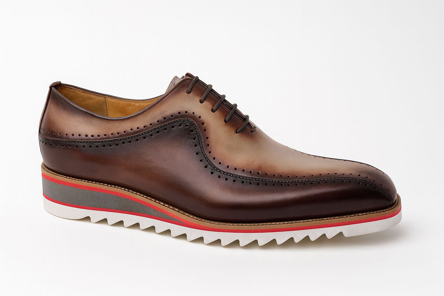 Carrucci Stylish Two-Tone Brogue Oxford - 8.5