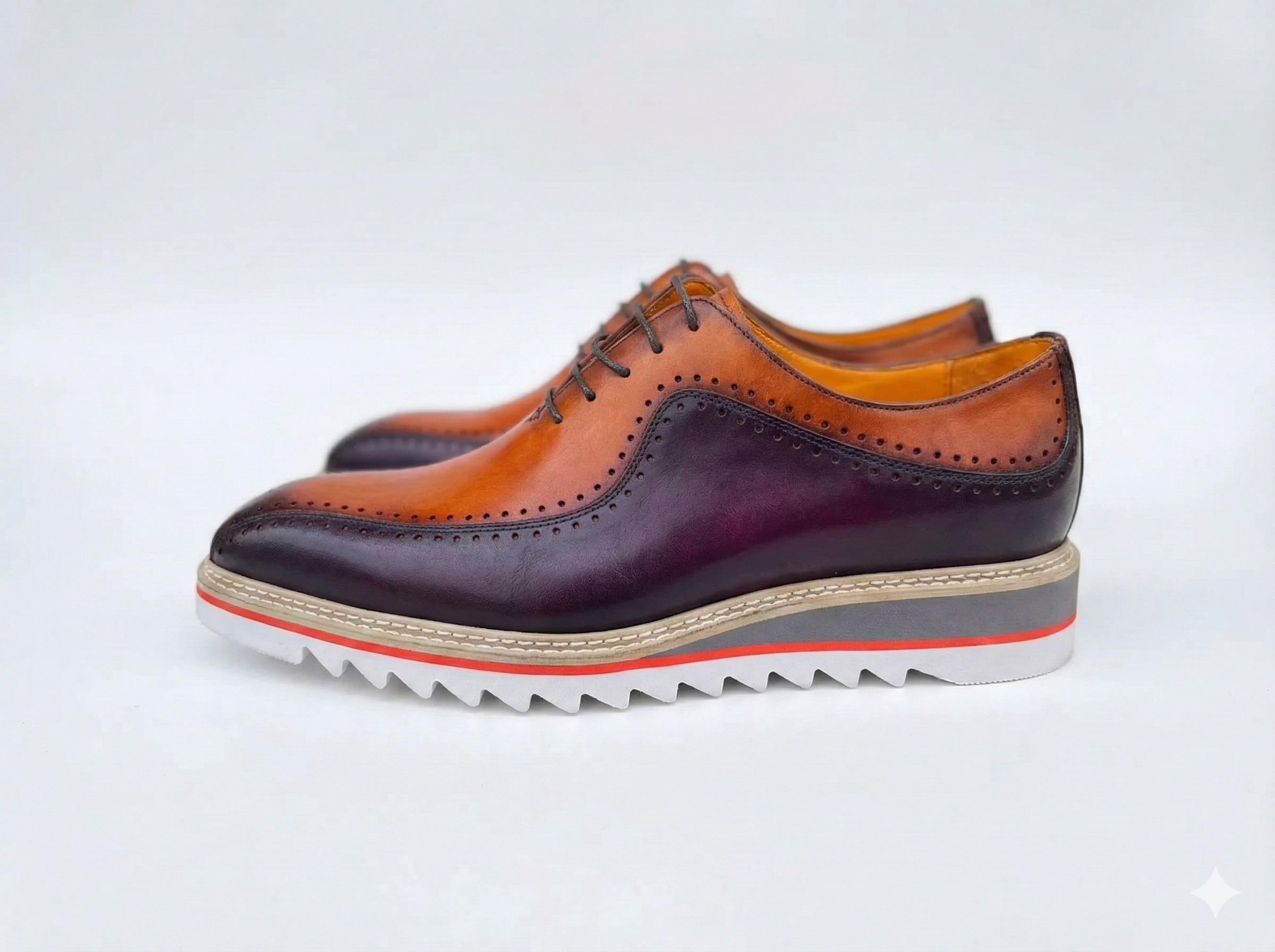 Carrucci Stylish Two-Tone Brogue Oxford - 8.5